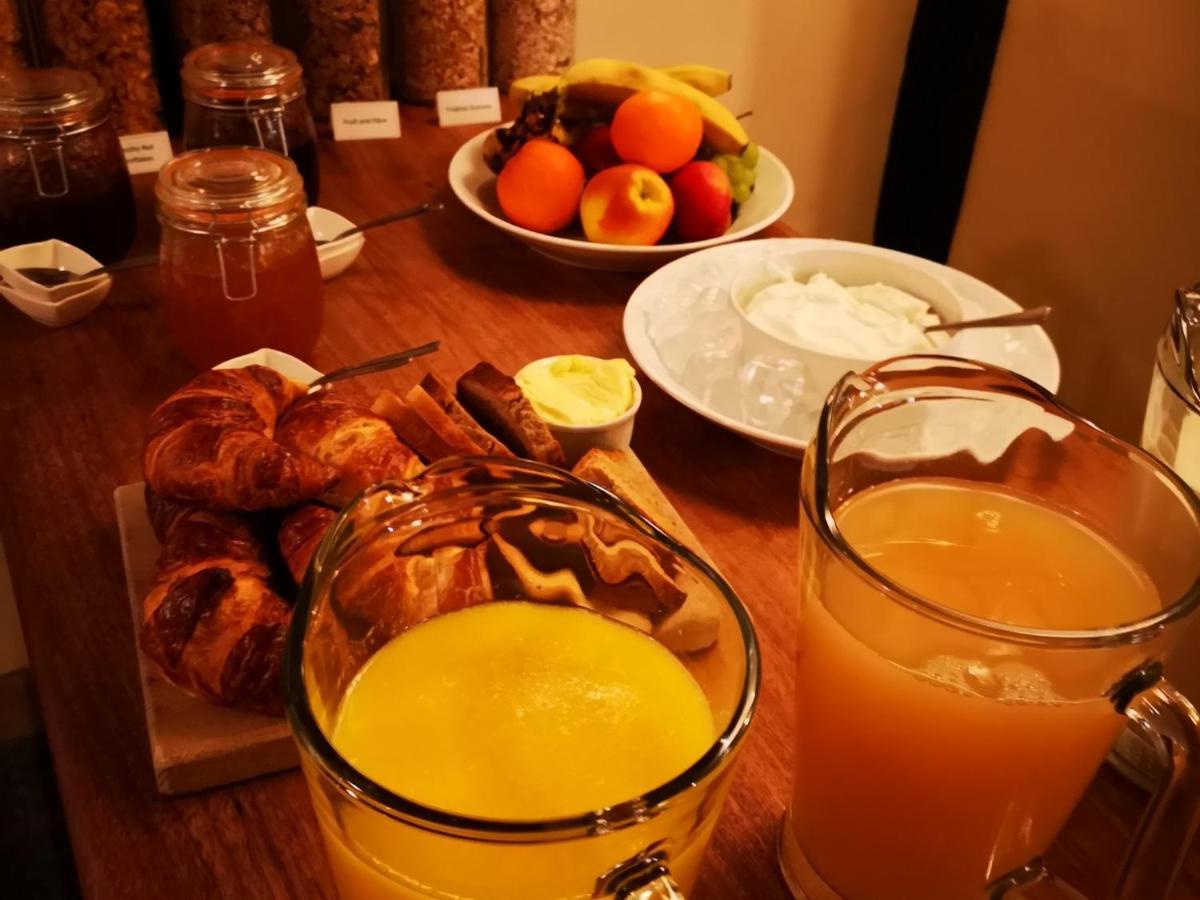 Отель Masons Arms Montacute Экстерьер фото