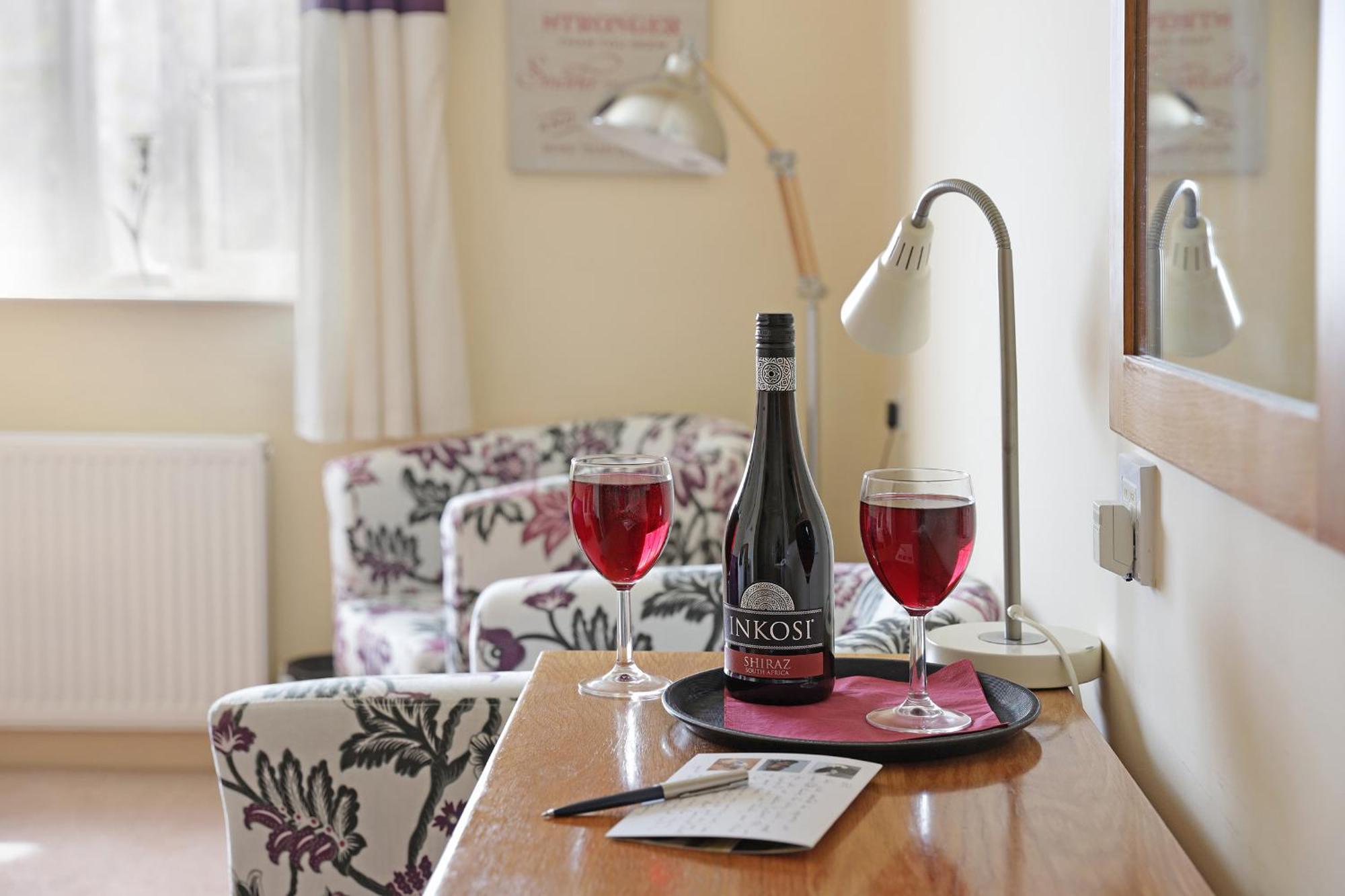 Отель Masons Arms Montacute Экстерьер фото